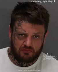 Austin Beus's Instagram, Twitter & Facebook