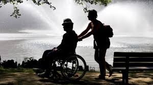 O persoana cu handicap grad 2 din nastere nu ar avea nevoie si de o persoana care sa o ingrijeasca si sa primeasca o indemnizatie pentru ingrijire buna ziua! Cum Se DÄ IndemnizaÅ£ia De InsoÅ£itor In 2021 Ce Acte IÅ£i Trebuie