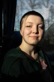 Jongeren in de Flixbus voelen groeiende onrust. 'Wapens zijn niet de enige  uitweg'