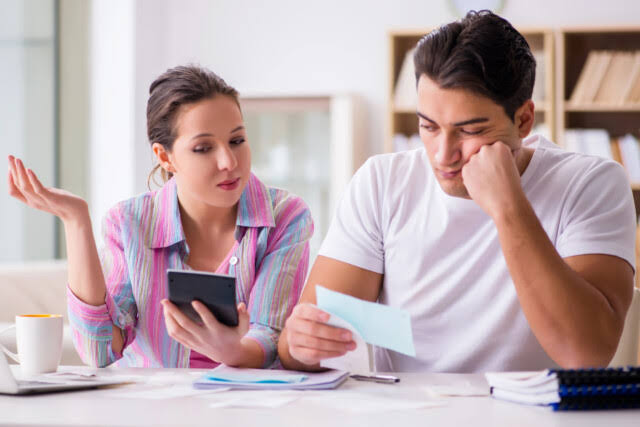Tracking Your Spending: The Key to Facing Uncomfortable Truths - Wealthtender