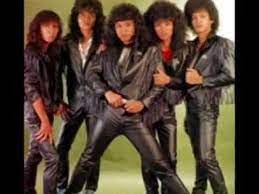 Berawal dengan lagu tuhan karya sam bimbo dan berlanjut. 31 Kumpulan Rock Balada Lagenda Malaya Youtube