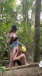 Trans Barebacks Boy - Ema Moscardini Threesome Action