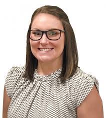 Karen Enderle's Instagram, Twitter & Facebook