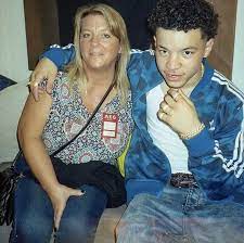 Regarding age, lil mosey is 19 years old as of 2021. Lil Mosey Bio Age Net Worth Height Single Nationality Body Measurement Career