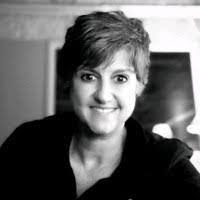 Erin Adrian's Instagram, Twitter & Facebook