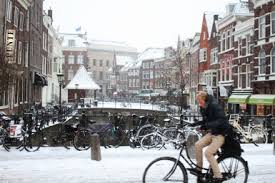 After a raleigh woman shared a photo of a car fire and abandoned vehicles on glenwood avenue, the internet took over, adding various attackers to the background. 9 Things To Know About The Dutch And Their Bicycles Masters Utrecht University