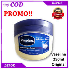 Harga yang cukup tinggi kekurangan yang pertama sudah pasti adalah masalah harganya. Harga Harga Vaselin Petroleum Jelly Di Indomaret Terbaik Juli 2021 Shopee Indonesia