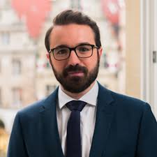 Besonderes merkmal der mlb ist die geschäftspolitische unabhängigkeit bei. Martin Malcherek Portfoliomanager Munsterlandische Bank Thie Co Kg Xing