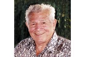 Vito Agrusa's Instagram, Twitter & Facebook