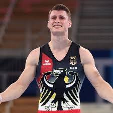 Nach seinem sicher gelandeten reckabgang im letzten durchgang der deutschen meisterschaften von dortmund war sich lukas dauser sicher, zum zweiten mal nach 2017. Olympia Turner Lukas Dauser Mit Weltklasse Ubung Hambuchen Eskaliert