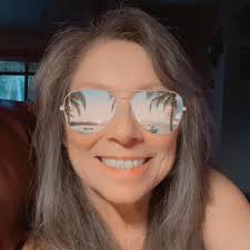 Big thanks to Kylie Jenner for her "Smile" Kylie Cosmetics lip kit that has  helped 600+ children receive new smiles! http://smiletra.in/2fb1NTN