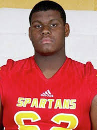 Defensive tackle chooses Texas A&M over Alabama to round out Aggies' class