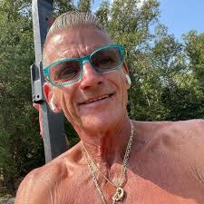 Check that math again 🤪 he could give everyone