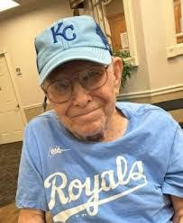 Lois Poe's Instagram, Twitter & Facebook