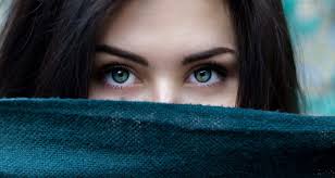 The trend features shaved vertical line or two in brow hair or sometimes an unusual brow shape. Eyebrow Trends And What They Meant