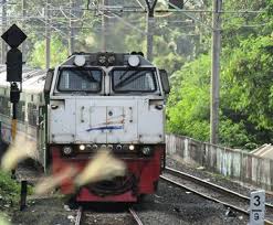 Sedangkan kereta ekonomi dari solo ke arah timur dan barat ada ka sri tanjung jurusan stasiun banyuwangi, ka pas ke solo pertamakali aku mbathin kalau main ke kota itu lagi harus nyobain kereta wisata nya. Jadwal Kereta Api Jakarta Yogyakarta Jogja Terbaru Rute Dan Jam Keberangkatan Untuk Sobat Buruan Cek Sobat Marchelloka Com
