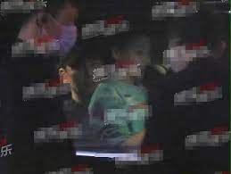 微博廣場： 微博精選 名人堂 品牌館 微公益 認證合作： 名人認證 企業認證 開放平台 關於微博： app下載 微博logo標示 廣告合作 意見反映 關注我們： 微博台灣 微博日本 微博粉絲團 pop!微博 Iefzov Dnsw7um