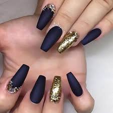 Black And Gold Coffin Nails Matte Black With Gold Coffin Nails For Similar Content Follow Me Jpsunshine10041 Gold Nail Designs Gold Nails Black Gold Nails