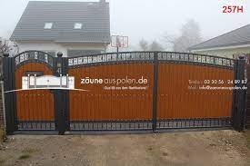 Polnische sichtschutzzäune mit montage : Sichtschutzzaun Tor Mit Paneele Aus Polen Zaune Aus Polen