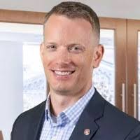 Shawn Lovell's Instagram, Twitter & Facebook