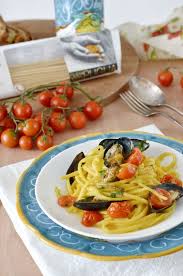 Maybe you would like to learn more about one of these? Linguine Con Cozze Pomodorini E Salsa Allo Zafferano