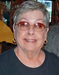 Carolyn Tindle's Instagram, Twitter & Facebook