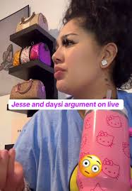 Daisy and Jessie Argue