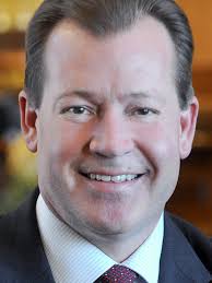 County commissioner in Mich. to serve constituents from federal prison