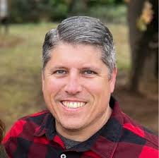 Ensure Fair Team Feedback with Unbiased Evaluations