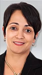 joumasepaedia : Shirley Zinn Shirley was born