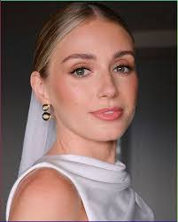 Ashlyn Jacobs's Instagram, Twitter & Facebook