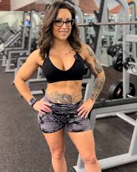 Jen Johnson - Free pics, galleries & more at Babepedia