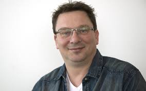 Stelen verkeersborden en straatnaamborden in Emmen 'hardnekkig probleem'