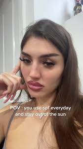 Vicky Huerta's Instagram, Twitter & Facebook