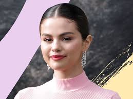 Selena Gomez Just Got a Mysterious Large Back Tattoo