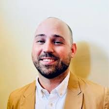 Melanie Helgeson's Instagram, Twitter & Facebook