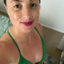 Profile for Monique Vette