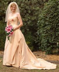 Designer wedding dresses for brisbane and gold coast brides. Sell Your Wedding Dress Second Hand New Sample Wedding Dresses