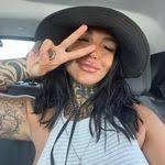 Jennifer Noval's Instagram, Twitter & Facebook