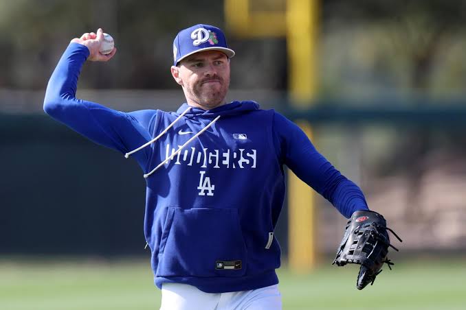 In L.A. and Hall of Fame, Freddie Freeman is a Dodger, not a Brave - Los  Angeles Times