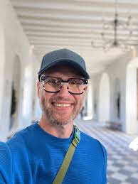 I'm 47, from the Seattle area of Washington.