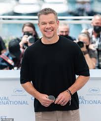 Ben affleck's eci continues to find innovative ways to engage the global 'village' to make sustainable gains between michael keaton, ben affleck, and robert pattinson, batman's past, present, and. Htu80mpepy7fqm