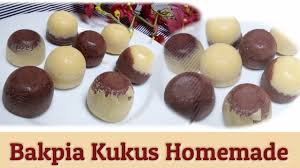 Bahan dan cara membuat kek coklat tanpa telur. Resep Bakpia Kukus Ala Tugu Jogja Ç€ Takaran Sendok Youtube