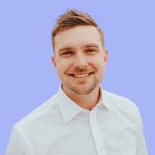 Alex Tallman's Instagram, Twitter & Facebook