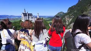 Free shipping on orders over $65 Schloss Neuschwanstein Wieder Auf Platz 1 Dw Reise Dw 05 02 2019