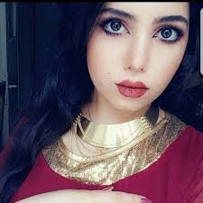 أكتف يت في ك وأختصرت ك ل الح ب لك أ اجمل صور البنات للفيس Statement Necklace Necklace Fashion