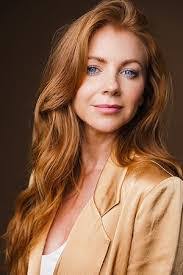 Deborah Glover's Instagram, Twitter & Facebook