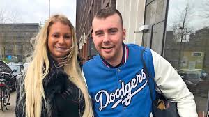 Usually, when you get a link to an insta post and you tap on it, you first need to sign up. Barbie Weer Vrijgezel Entertainment Telegraaf Nl