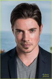 Josh Henderson