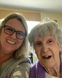 Bernadette Terry's Instagram, Twitter & Facebook